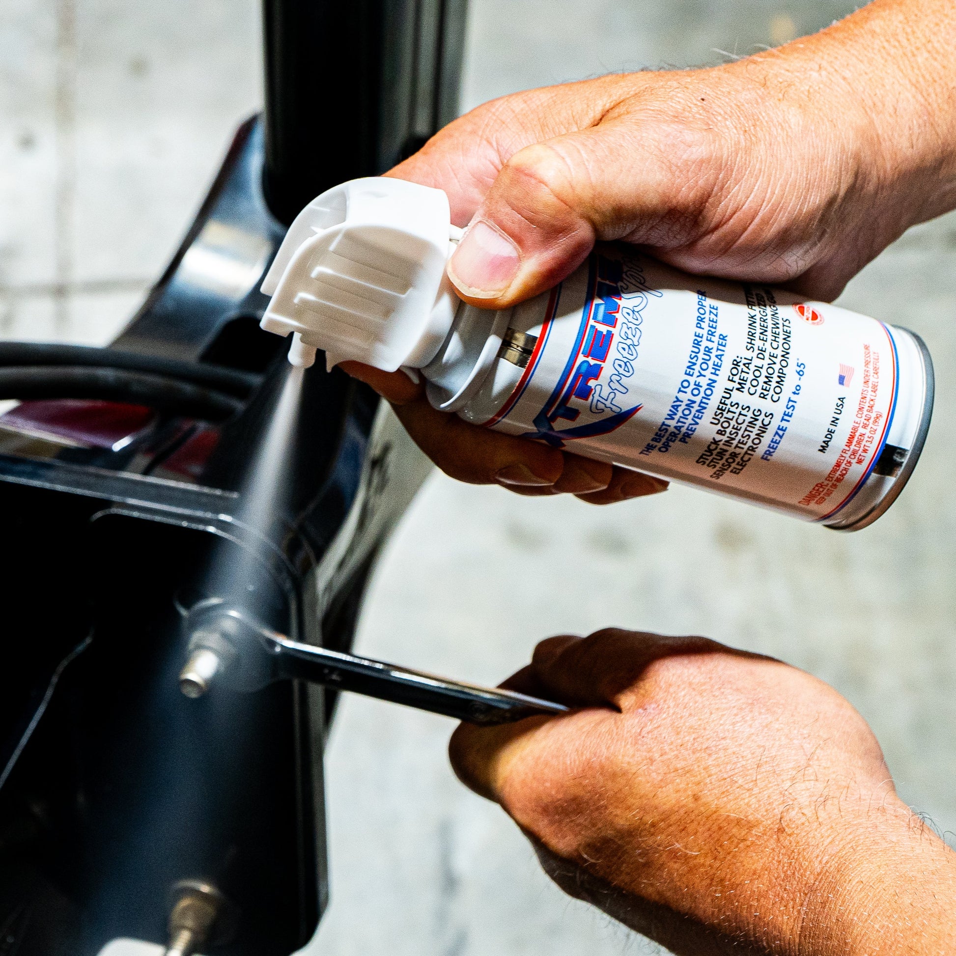 freeze spray to help unlock stuck bolts 